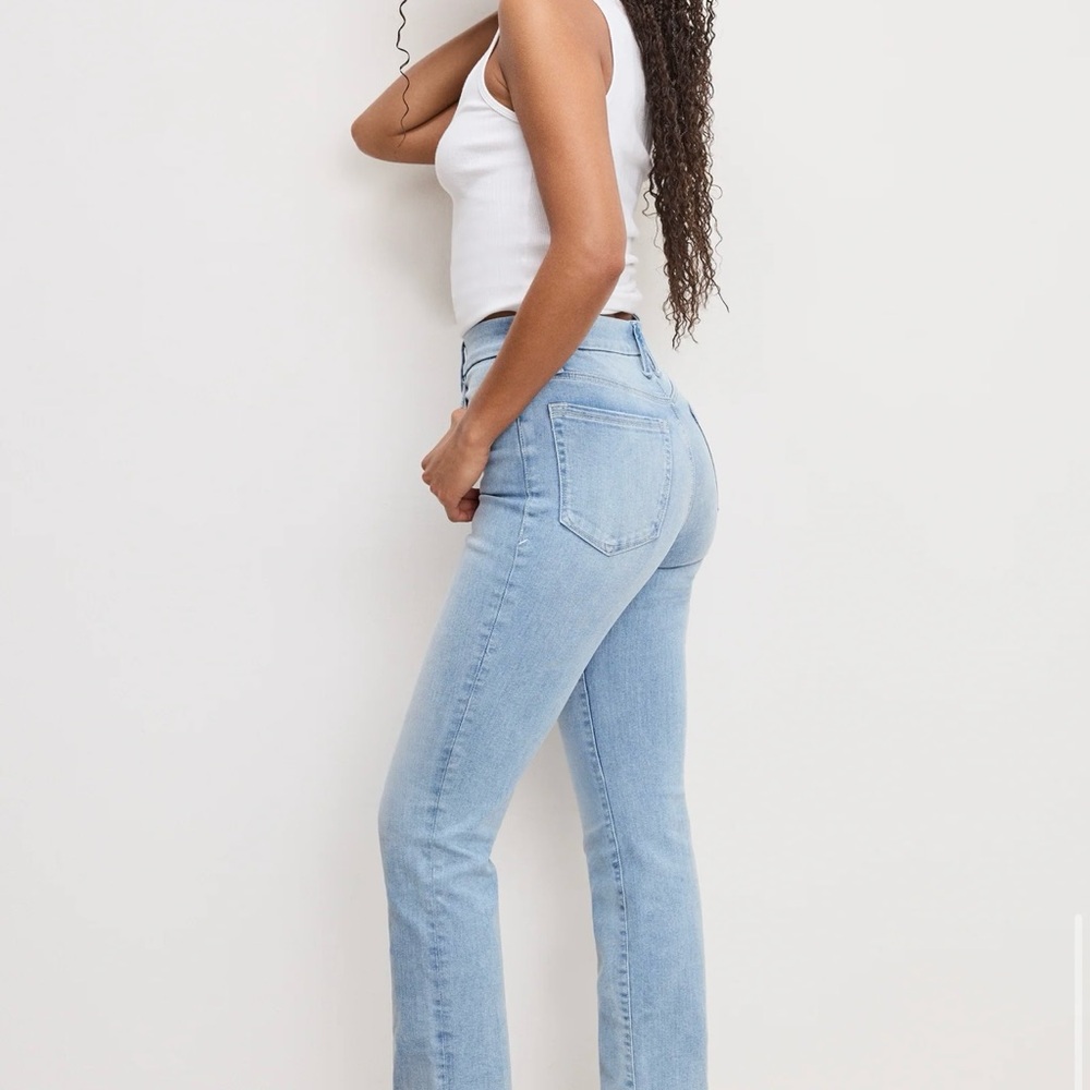 Good American Light Blue Straight Leg Jeans